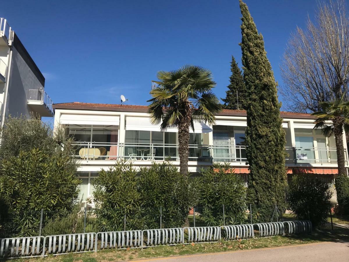 Annabella Appartement Riva del Garda Buitenkant foto